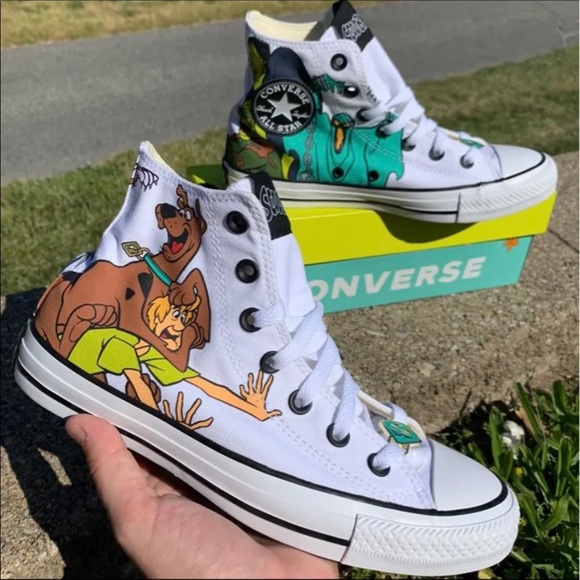 Converse x Scooby Doo CTAS Hi Top Sneakers RARE - Picture 2 of 12